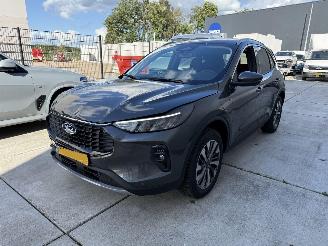 skadebil auto Ford Kuga 2.5 PHEV AUTOMAAT-NAVI-360 CAMERA-PDC 2025/5