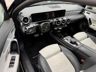 Mercedes A-klasse 220 Premium Plus AMG-PANO-NAVI-PDC picture 3