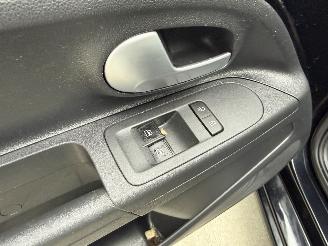 Volkswagen Up! 1.0 65 PK-PDC-CRUISE picture 16