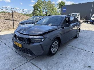 škoda osobní automobily Opel Astra 1.2 Turbo Edition NAVI-PDC-CAMERA 2024/12