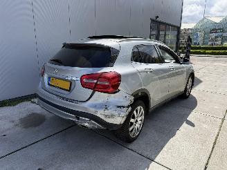 Mercedes GLA 200d PRESTIGE AUTOMAAT-PANO-NAVI-PDC picture 5