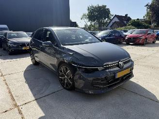 Volkswagen Golf 1.5 eHYBRID 50 EDITION -HUD-CAMERA-NAVI picture 2