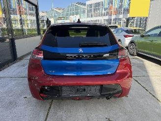 Peugeot 208 1.2 Hybrid 110 e-DCS6 Allure-CAMERA-NAVI-CLIMA picture 7