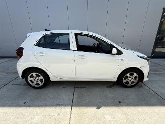 Kia Picanto 1.0 DPI DynamicLine CAMERA - NAVI - CRUISE picture 7