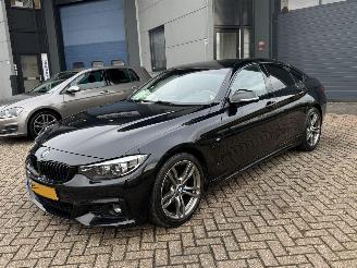 Unfallwagen BMW 4-serie 420i 184Pk M-Pakket Harman Kardon Individual NAP Nederlandse Auto 2019/2