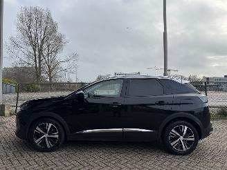 Peugeot 3008 1.6 Hyrbid 225 Allure picture 4