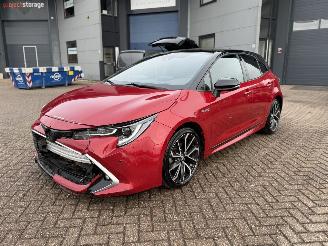 damaged passenger cars Toyota Corolla 1.8 Hybrid Executive NAP Nederlandse Auto! Head-Up 2019/3