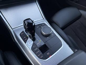 BMW 3-serie 320e M-Pakket Edition Plus Sfeerverlichting picture 12
