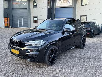 Unfallwagen BMW X5 M50D 381Pk Pano Harman Kardon Head-Up 2014/8
