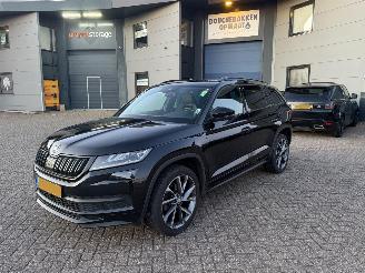 Vaurioauto  passenger cars Skoda Kodiaq 1.5 TSI DSG Sportline 7Persoons Nap Nederlandse Auto 2021/8