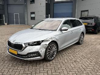 škoda osobní automobily Skoda Octavia 1.4 TSI iV PHEV Hybrid Bussines Edition Plus Canton Head-Up 2021/8