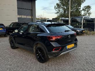 Volkswagen T-Roc 1.5 TSI Life Bussines Iq Light NAP Nederlandse Auto picture 5