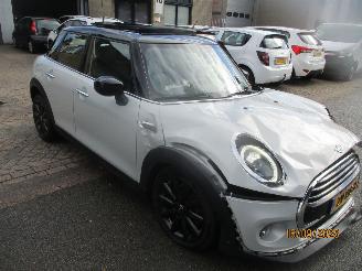 Avarii autoturisme Mini Cooper 1.5 CHILI AUTOMAAT CLIMA NAVI PANO LEDER 2019/9