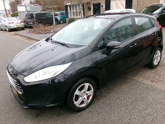 skadebil auto Ford Fiesta 1.5 TDCI STYLE 2015/9