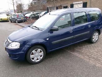 Auto incidentate Dacia Logan 1.6 AMBIANCE 7 PERSOONS AIRCO 2009/12