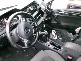 Volkswagen Golf 1.6 TDI HIHGLINE picture 11