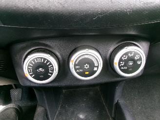 Peugeot 4007 2.4 ST 4X4 GEEN SCHADE picture 14