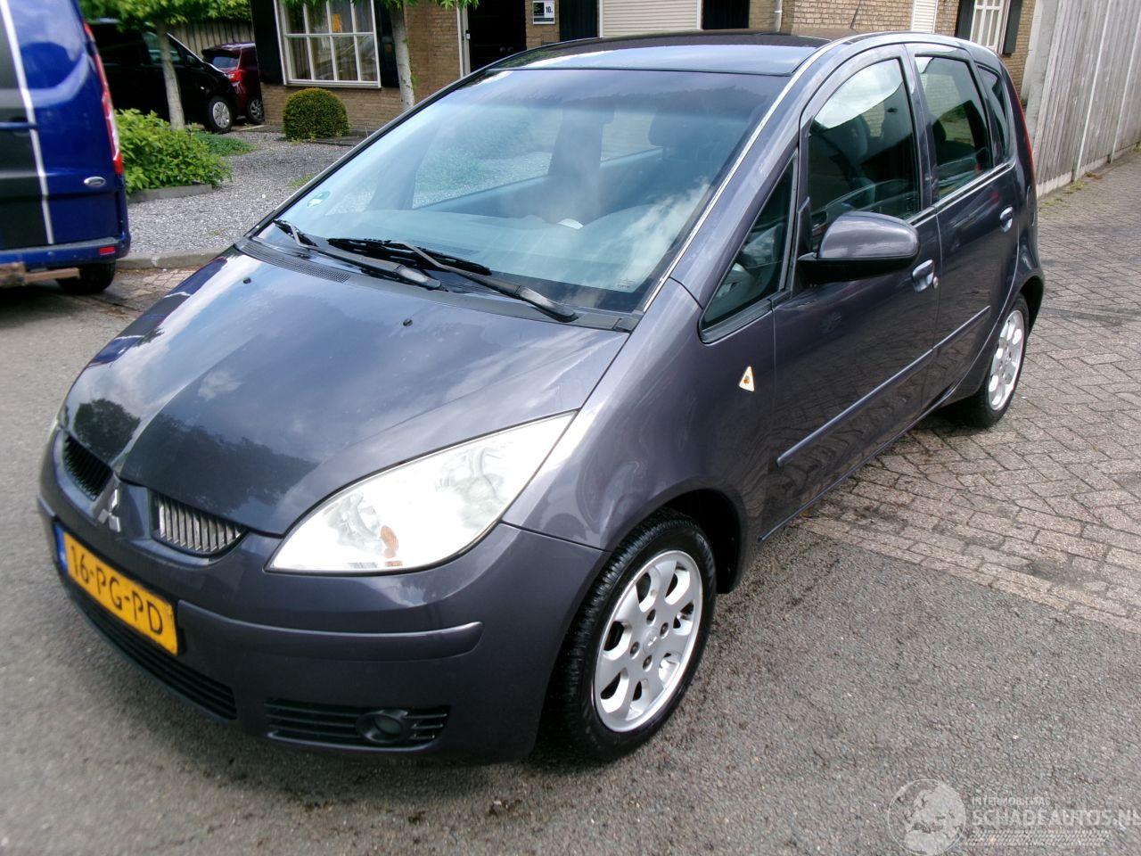 Mitsubishi Colt 1.3 INVITE AUTOMAAT AIRCO