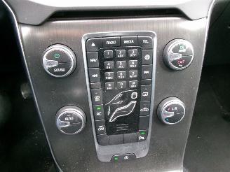 Volvo V-40 2.0 D2 MOMENTUM BUSINESS picture 18