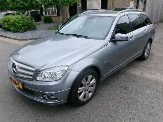 Vaurioauto  passenger cars Mercedes C-klasse 200 CDI BUSINESS CLASS ELEGANCE AUTOMAAT 2009/5