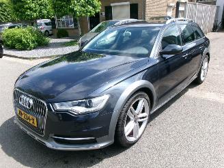 uszkodzony samochody osobowe Audi A6 allroad QUATTRO 3.0 TDI BiT PRO LINE PLUS S-LINE 2013/1