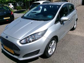 Voiture accidenté Ford Fiesta 1.0 STYLE AIRCO NAVI 2014/5