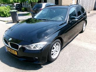 Voiture accidenté BMW 3-serie 320 D EFFICIENT DYNAMICS EDITION EXECUTIVE 2014/5