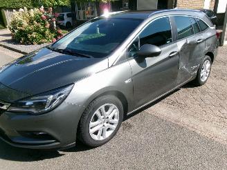 škoda osobní automobily Opel Astra 1.4 ONLINE EDITION CLIMA NAVI 2017/6
