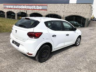 skadebil auto Dacia Sandero ESSENTIA  1.0 2021/7