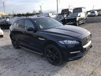 Jaguar F-Pace 2.0 D  AWD picture 2