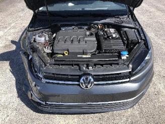 Volkswagen Golf 1.6 tdi break picture 7