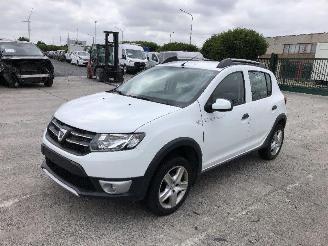 Unfallwagen Dacia Sandero 0.9 STEPWAY 2016/4