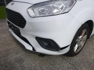 Ford Tourneo Courier 1.0 TURBO picture 12