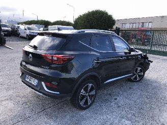 Voiture accidenté MG ZS  2021/8