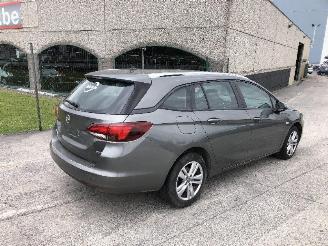 Schadeauto Opel Astra COMBI 1.6 CDTI 2018/2