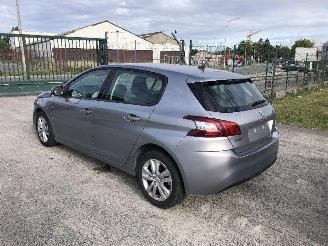 Unfallwagen Peugeot 308 1.6 hdi 2015/1