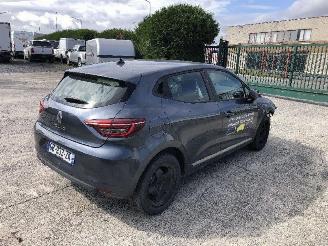 Coche accidentado Renault Clio 1.5 DCI 2021/9