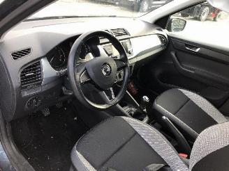 Skoda Fabia combi  1.0 picture 15