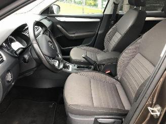 Skoda Octavia 1.0 TSI AMBITION picture 6