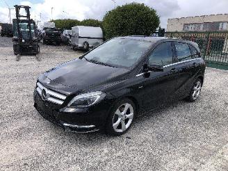 Auto incidentate Mercedes B-klasse B 180 2012/5