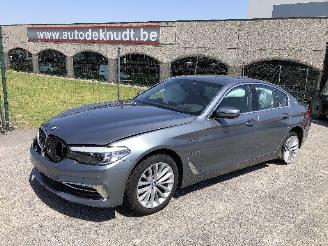 Voiture accidenté BMW 5-serie 530e i Performance luxury 2019/2