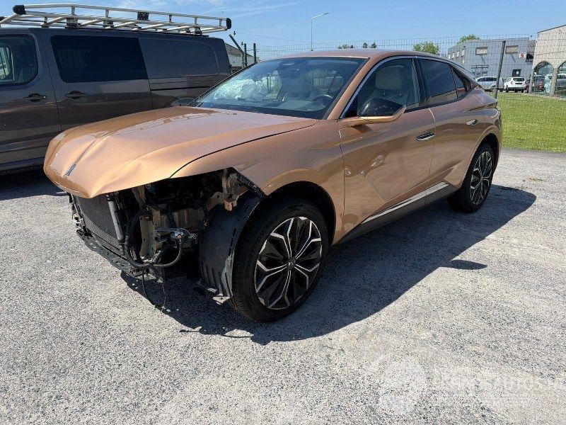 DS Automobiles DS 4 1.2