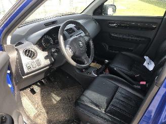 Suzuki Swift 1.3 picture 13
