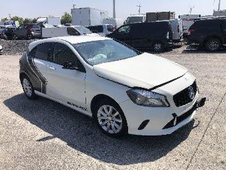 Unfallwagen Mercedes A-klasse A  160 2017/3