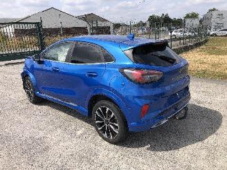 Damaged car Ford Puma 1.0 HYBRIDE   ST LINE 2020/10