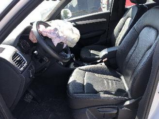 Audi Q3 2.0 TDI quattro  s-tronic picture 6