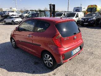 Voiture accidenté Kia Picanto 1.0 