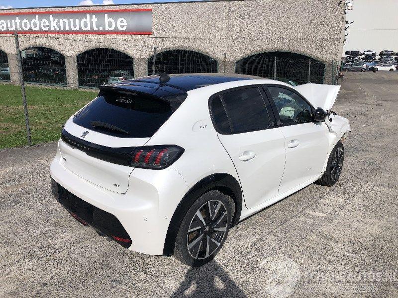 Peugeot 208 GT 1.2