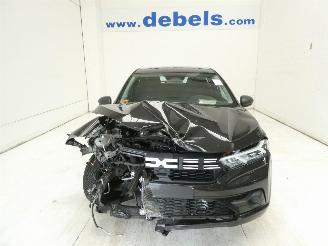 Damaged car Dacia Sandero III ESSENTIA 2024/8