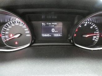 Peugeot 308 1.5D II SW ACTIVE picture 15